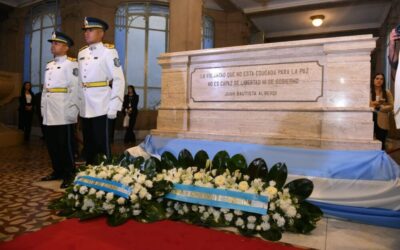 El Gobierno de Tucumán rindió homenaje a Juan Bautista Alberdi