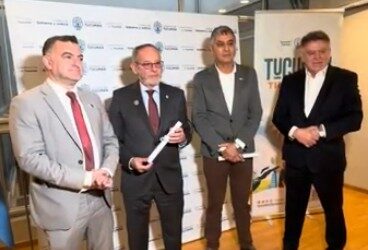 Tucumán entregó al Archivo General de la Nación una réplica de un documento de 1833 sobre Malvinas